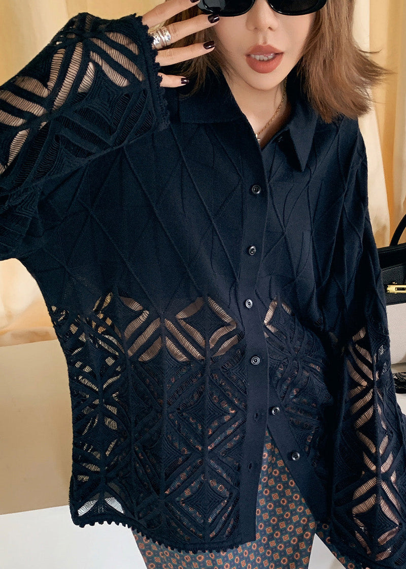 Effortlessly Elegant Blouse with a Timeless Design