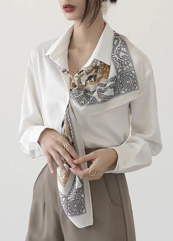 Classic Vintage Shirt with a Flattering Fit