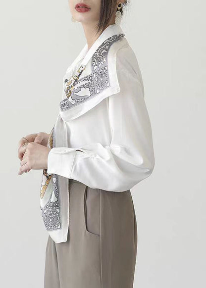 Classic Vintage Shirt with a Flattering Fit