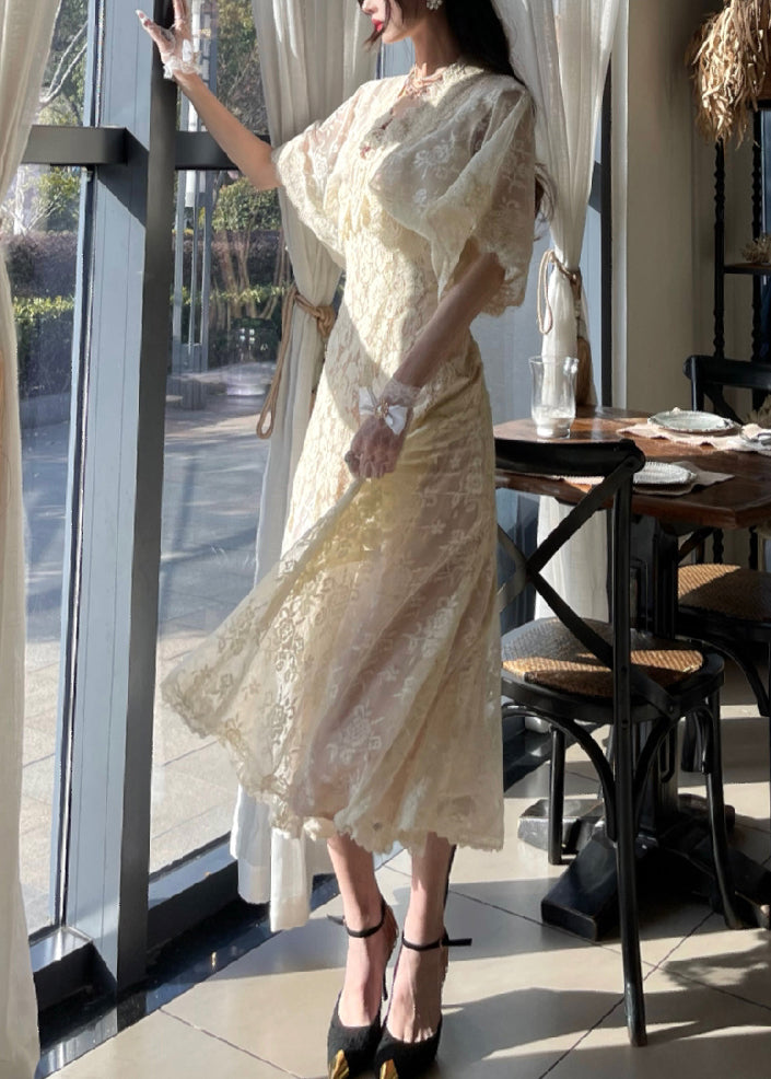 Effortlessly Elegant Dress with a Timeless Design