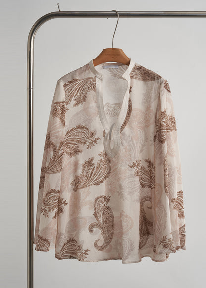 Effortlessly Elegant Shirt with a Timeless Design