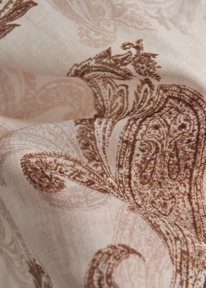Effortlessly Elegant Shirt with a Timeless Design