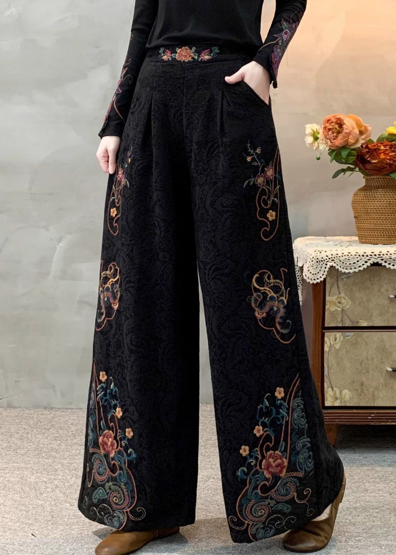Beautifully Finished Pants in a Timeless Design