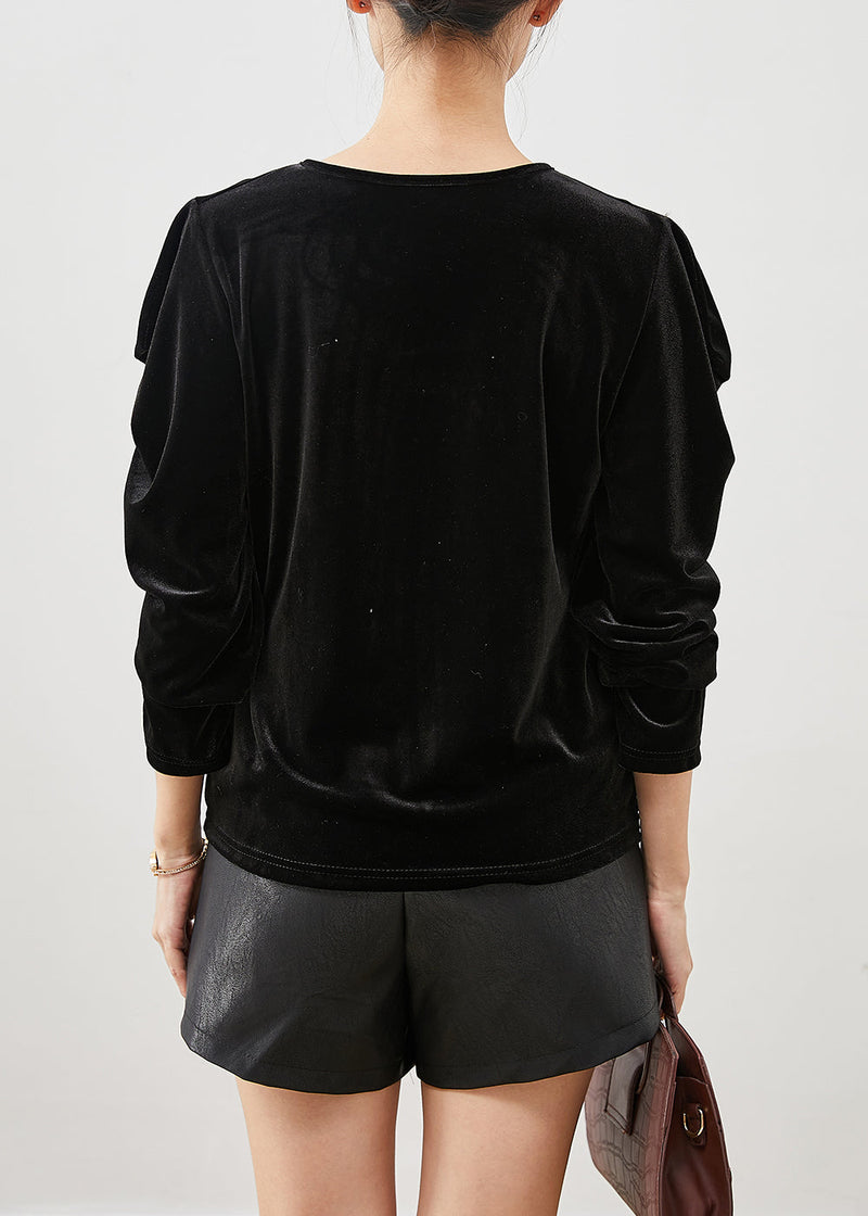 Gracefully Styled Shirt for Any Occasion