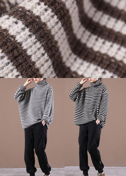 Beautifully Finished Sweater in a Timeless Design
