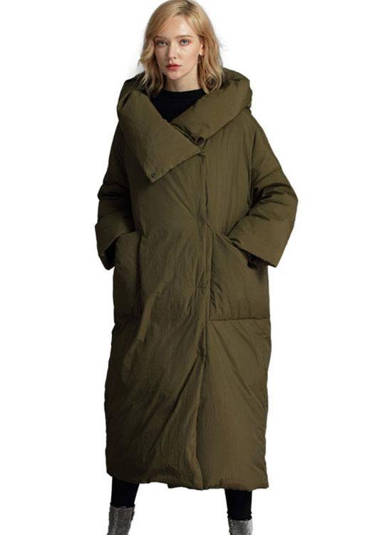 Classic Vintage Coat with a Flattering Fit
