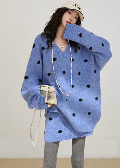 Well Tailored Garment with a Graceful Silhouette