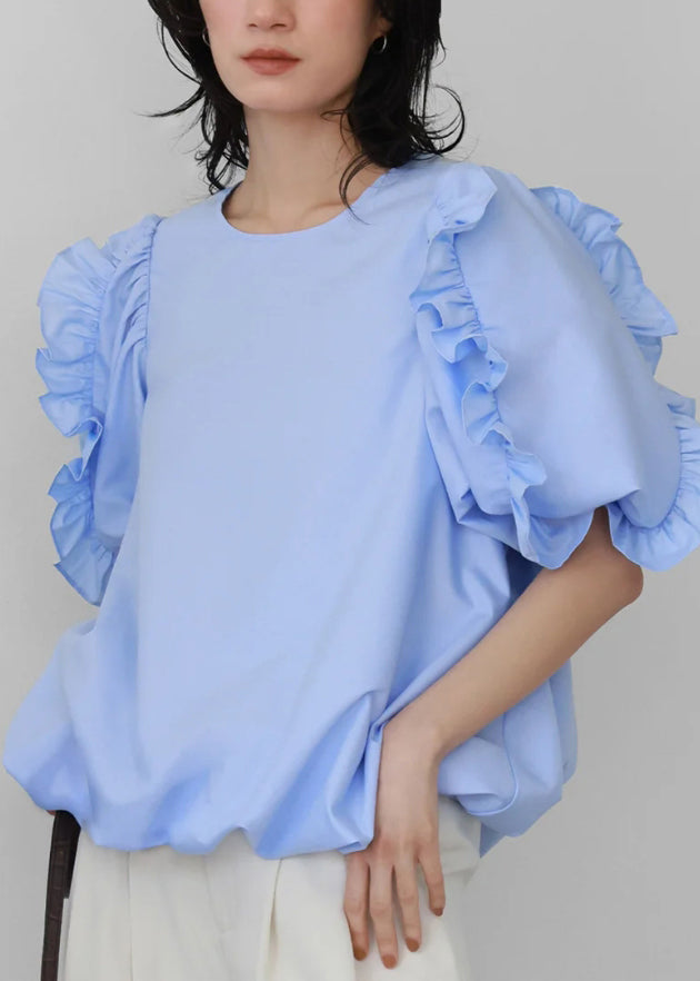 Effortlessly Elegant Garment with a Timeless Design