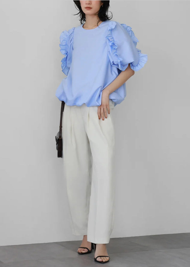 Effortlessly Elegant Garment with a Timeless Design