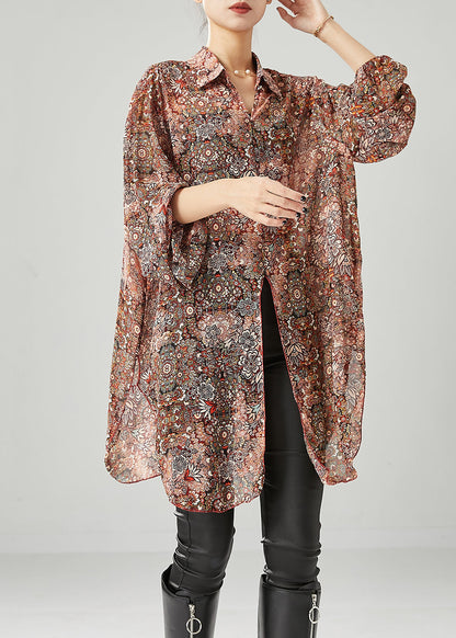 Effortlessly Elegant Top with a Timeless Design