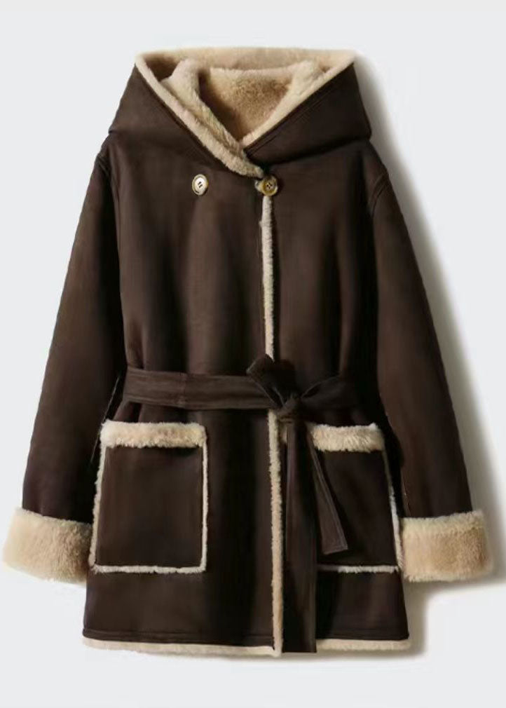 Sophisticated Coat with a Clean Classic Look