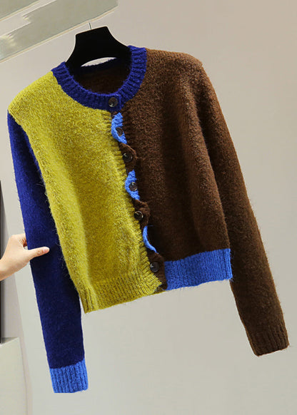 Elegantly Styled Sweater for Everyday Wear