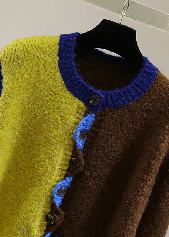 Elegantly Styled Sweater for Everyday Wear