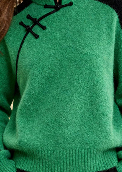 Gracefully Styled Sweater for Any Occasion