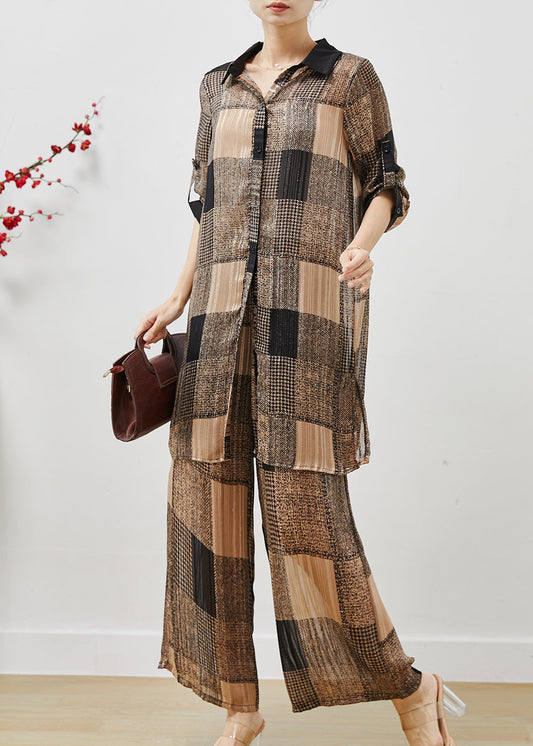 Sophisticated Garment with a Clean Classic Look
