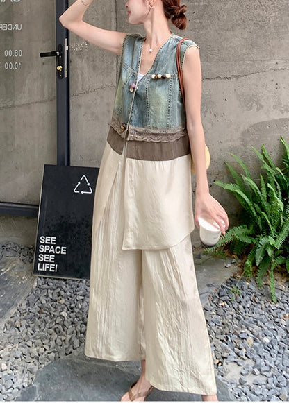Sophisticated Garment with a Clean Classic Look