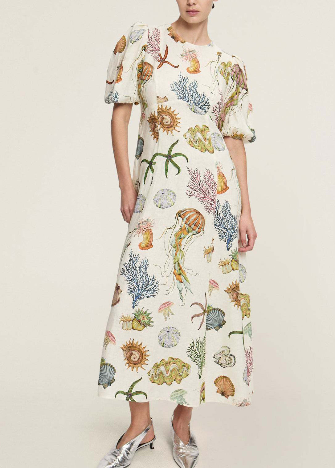 Polished Dress with an Effortless Classic Look