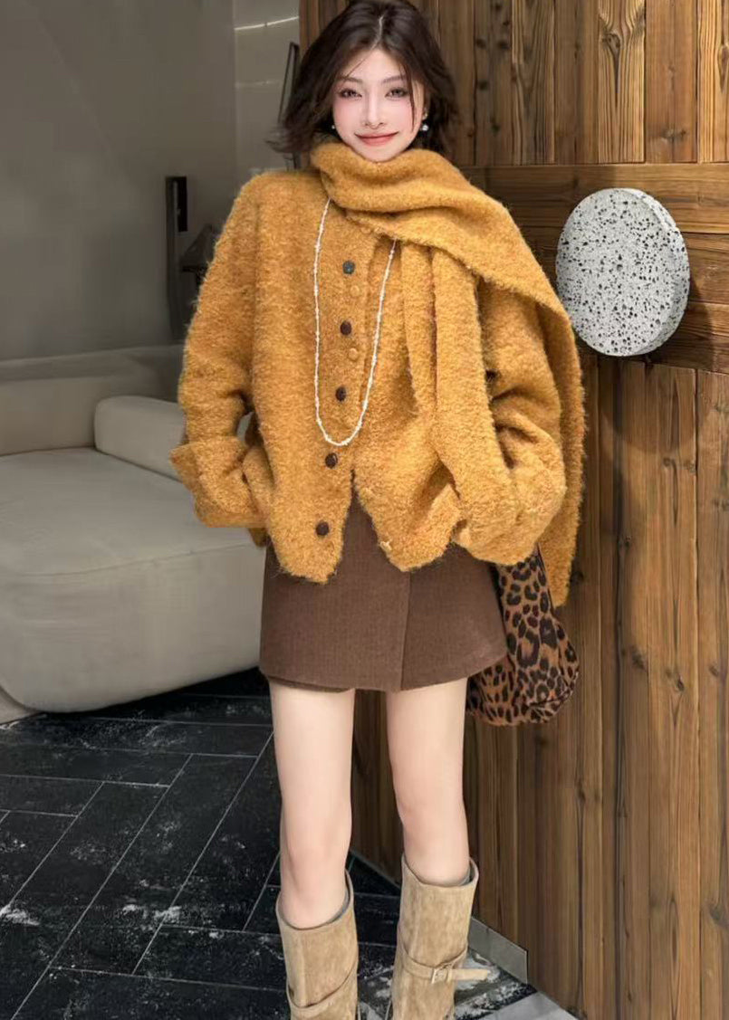 Effortlessly Elegant Cardigan with a Timeless Design