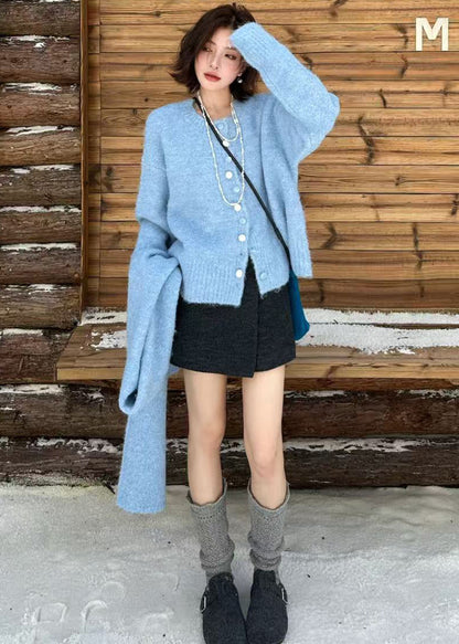 Effortlessly Elegant Cardigan with a Timeless Design
