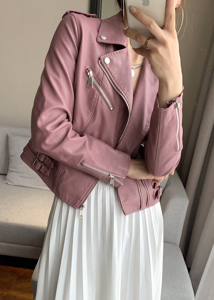 Beautifully Finished Coat in a Timeless Design
