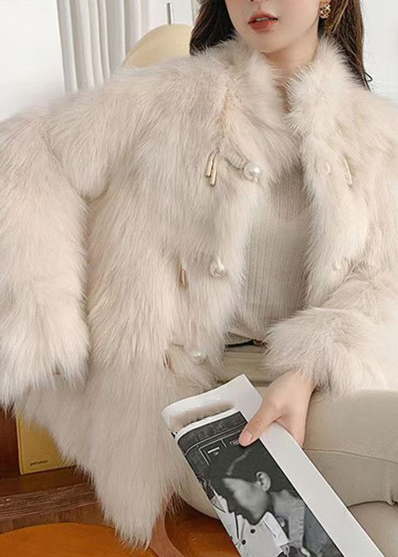 Polished Coat with an Effortless Classic Look