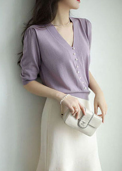 Well Tailored Sweater with a Graceful Silhouette