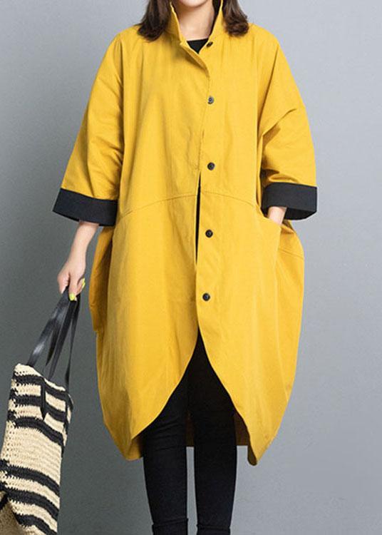 Sophisticated Coat with a Clean Classic Look