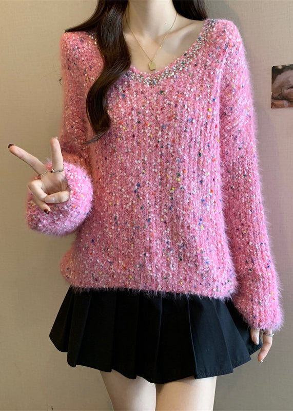 Classic Vintage Sweater with a Flattering Fit