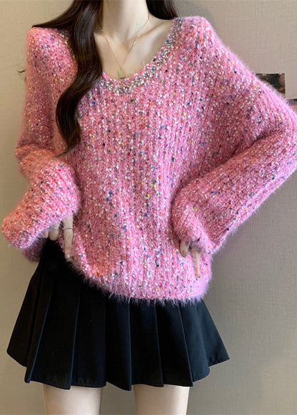 Classic Vintage Sweater with a Flattering Fit