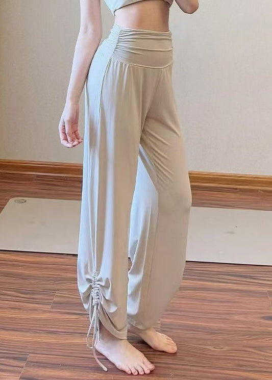 Sophisticated Pants with a Clean Classic Look