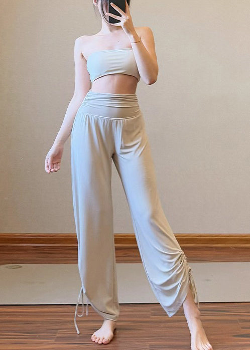 Sophisticated Pants with a Clean Classic Look