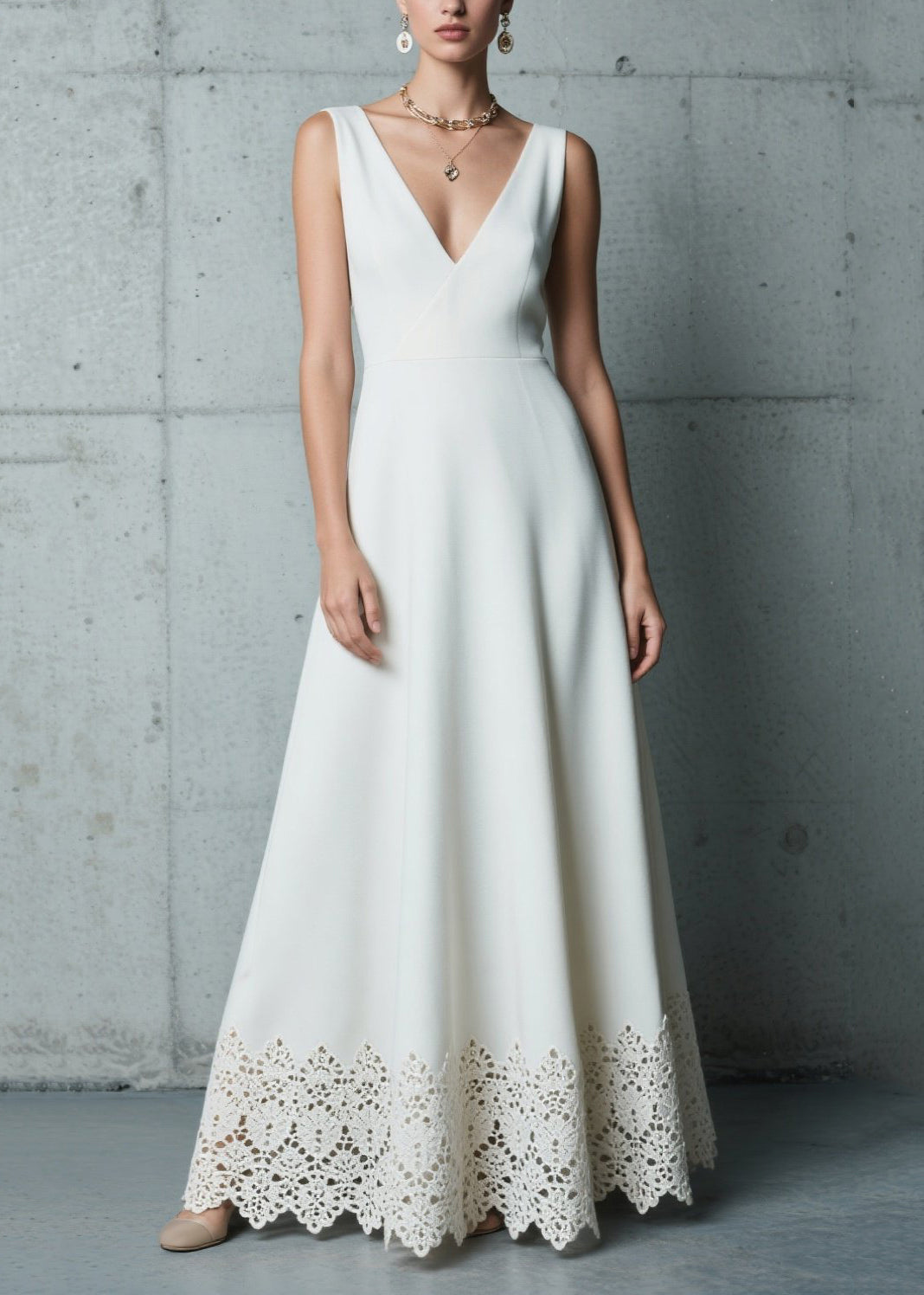 Beautifully Crafted Dress in a Classic Style