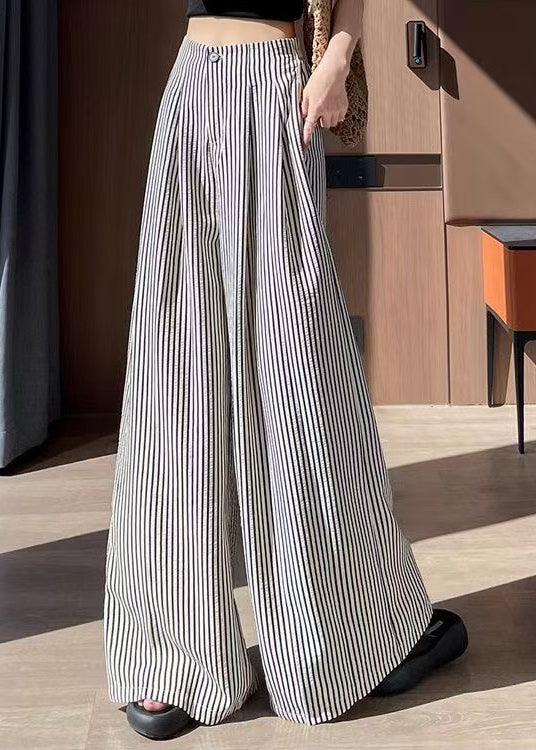 Beautifully Finished Pants in a Timeless Design