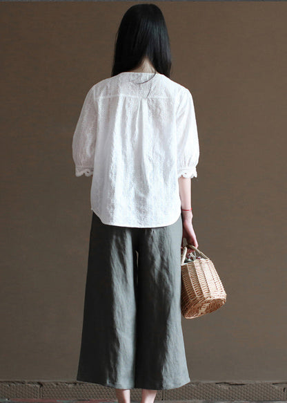 Beautifully Finished Top in a Timeless Design