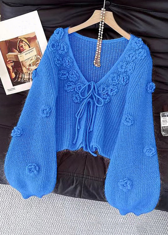 Well Tailored Cardigan with a Graceful Silhouette