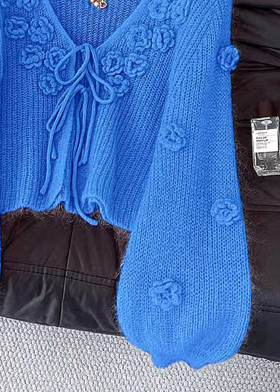 Well Tailored Cardigan with a Graceful Silhouette