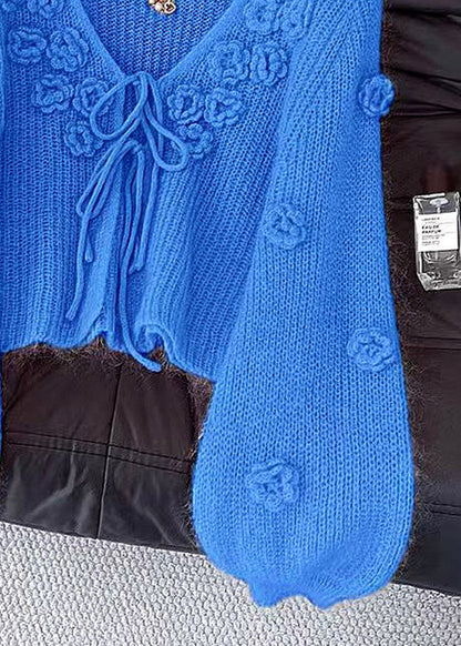 Well Tailored Cardigan with a Graceful Silhouette
