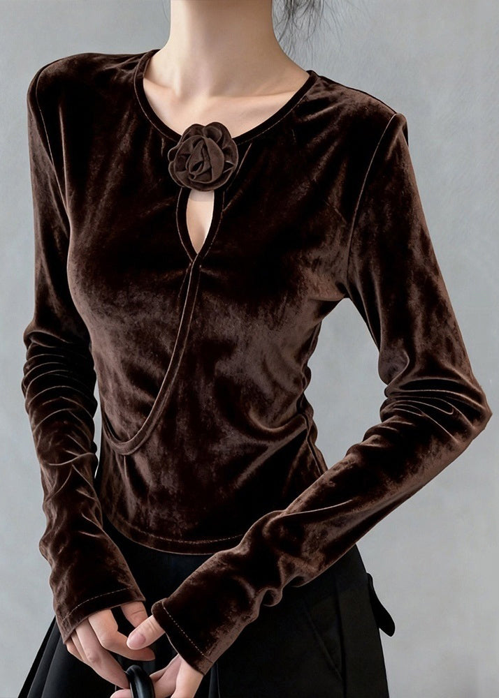 A Vintage Style Shirt with Delicate Timeless Details