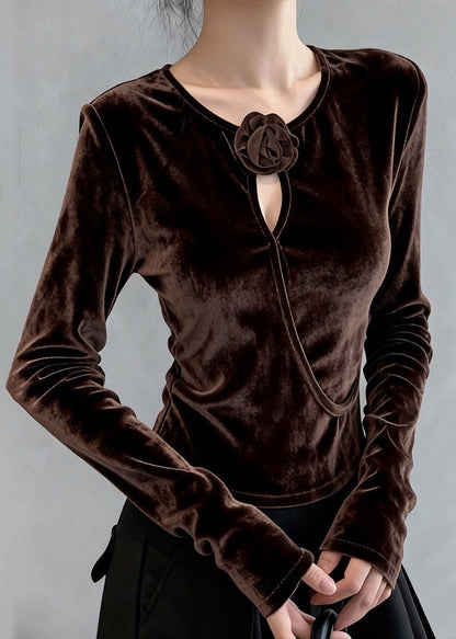 A Vintage Style Shirt with Delicate Timeless Details