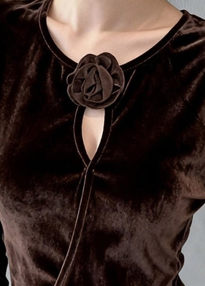 A Vintage Style Shirt with Delicate Timeless Details