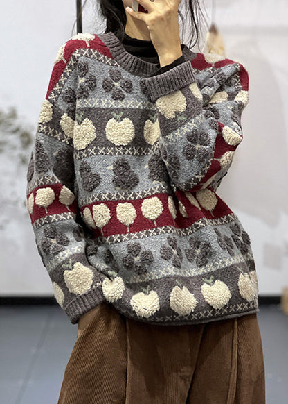 Effortlessly Elegant Sweater with a Timeless Design