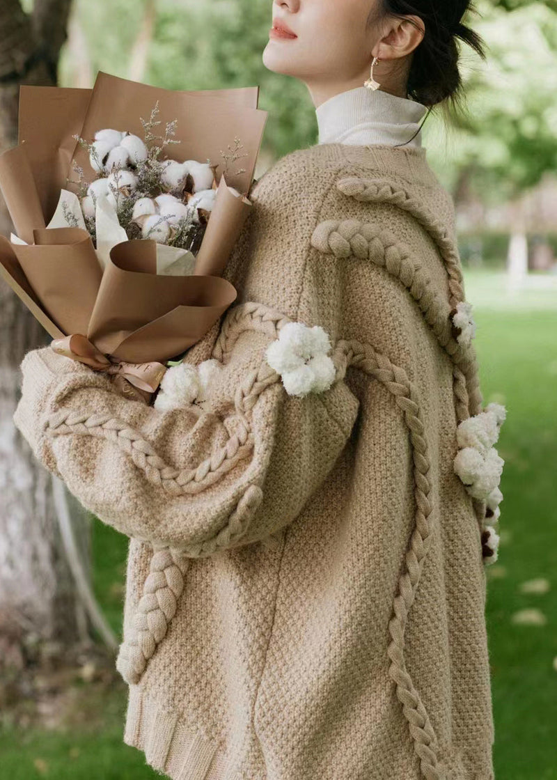 Elegantly Styled Cardigan for Everyday Wear