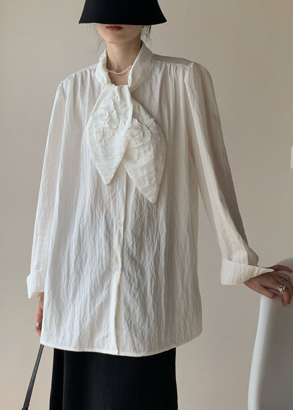 Beautifully Crafted Blouse in a Classic Style