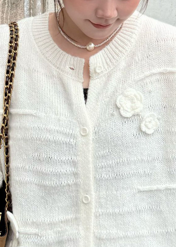 Classic Vintage Coat with a Flattering Fit