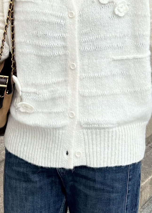 Classic Vintage Coat with a Flattering Fit