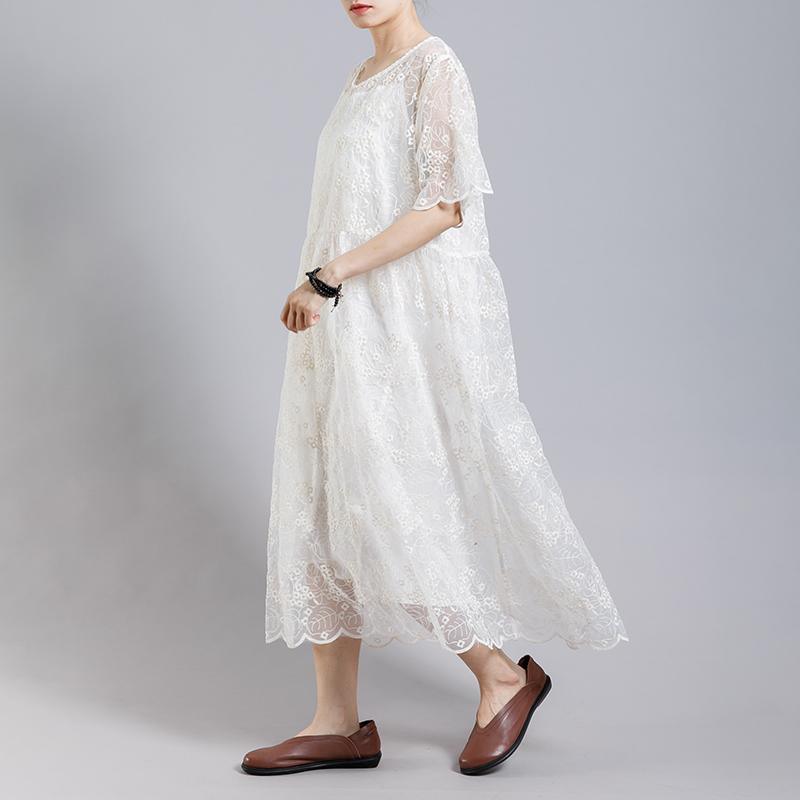 Beautifully Crafted Dress in a Classic Style