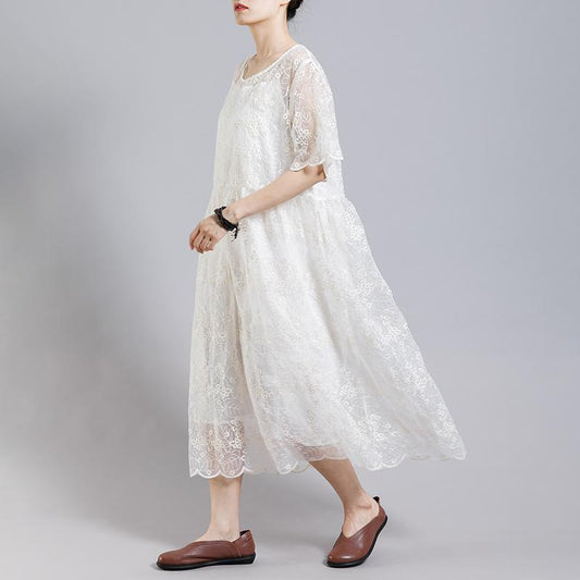 Beautifully Crafted Dress in a Classic Style