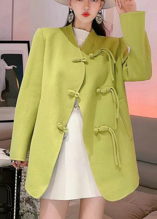 Elegantly Styled Coat for Everyday Wear