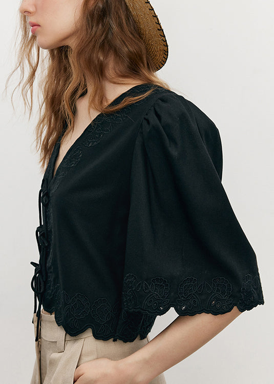 Beautifully Finished Top in a Timeless Design