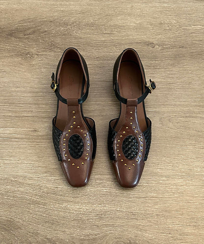 Chic Orthopedic Sandals with Unique Design